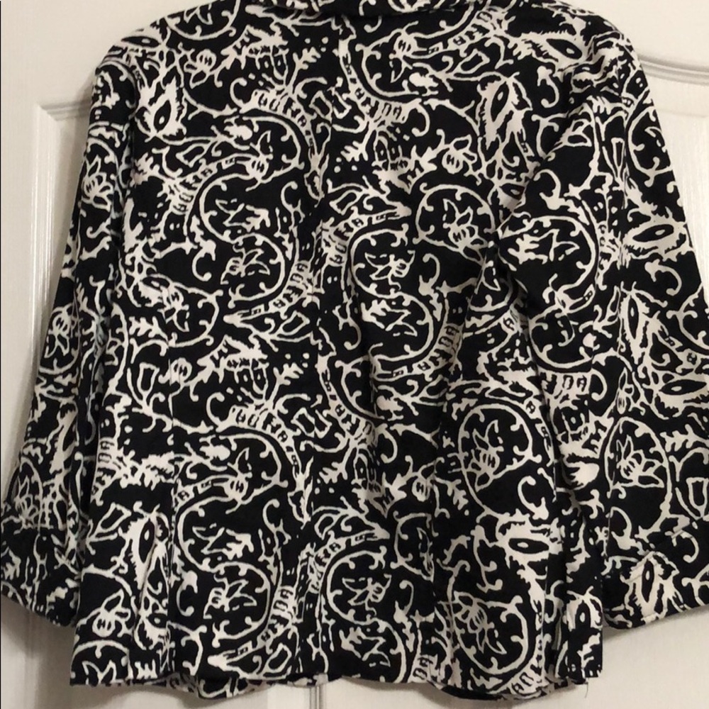 Jacket - Picture 3 of 4